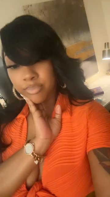 When you your own hairstylist 🔥🤏🏽