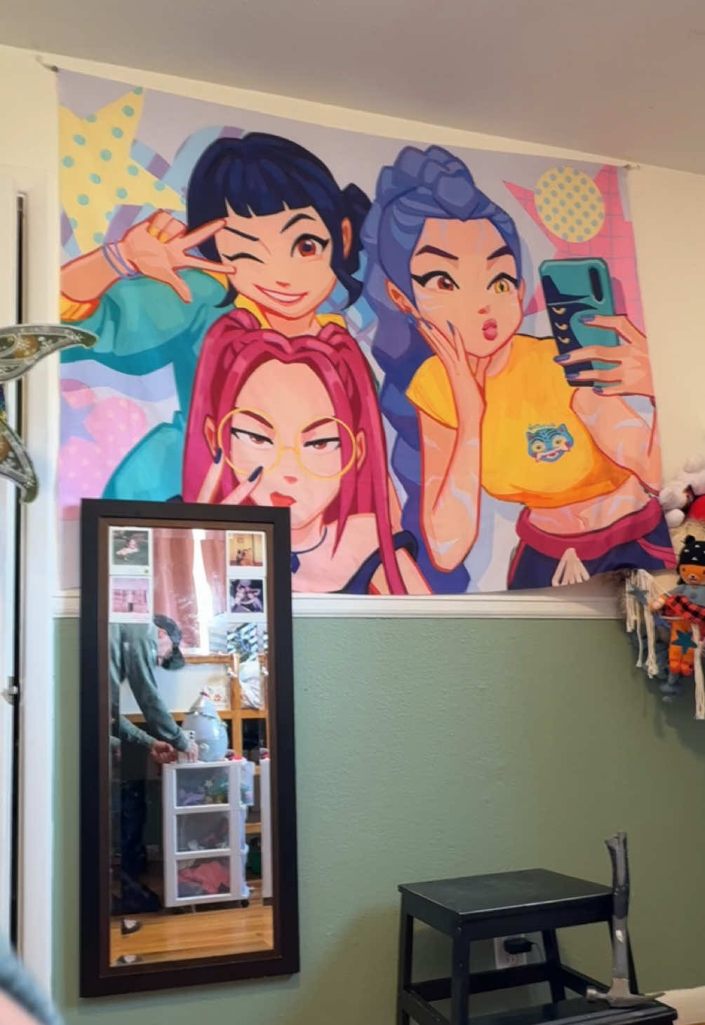 K-pop Demon Hunters Tapestry going up in the kiddos bedroom today! She absolutely went wild on her birthday when she...