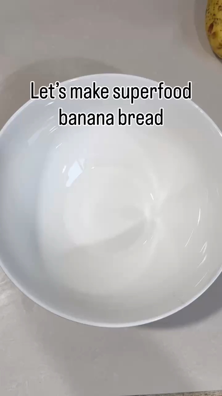 Superfood banana bread