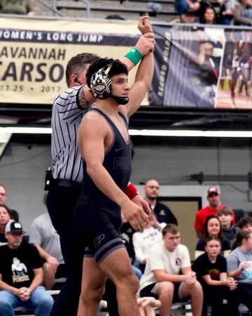 Isaiah Quintero, The Brain 🧠 First career dual pin for IQ!