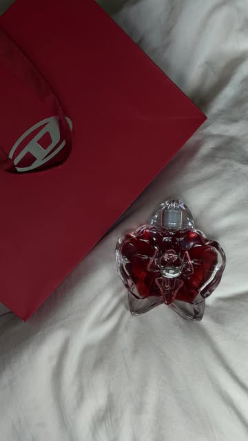 Diesel came for the vanilla girlies on this one ❤️‍🔥 It starts off fresh and slightly fruity, then settles into the...