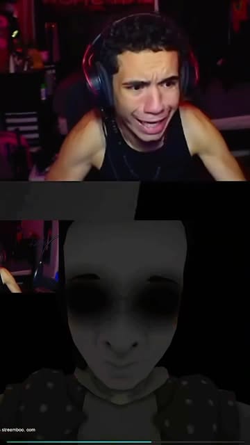 2 am Roblox games is not for the weak 😖 #funny #scary #roblox #streamer #explorepage