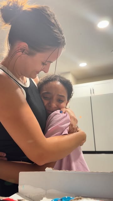 after all this time her last name is finally changed! 🥹