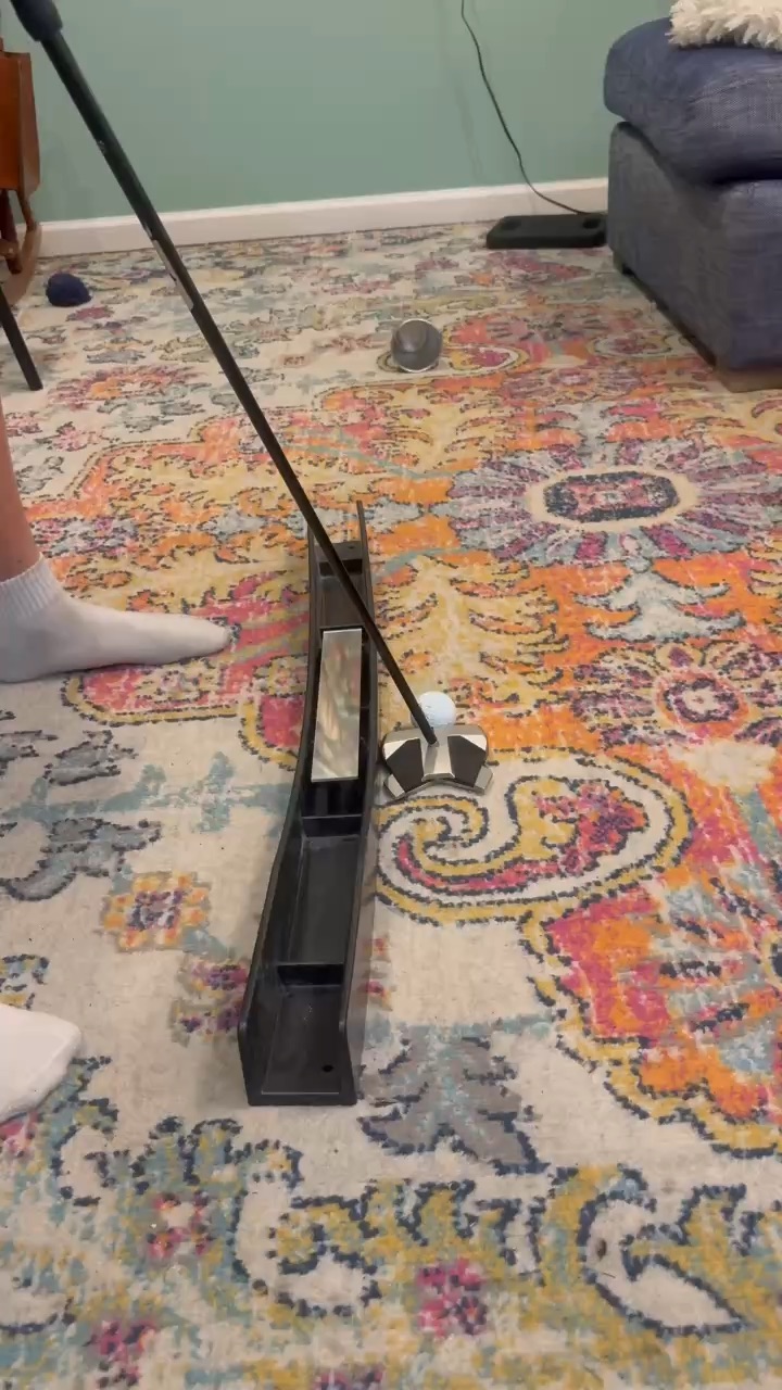 Golf item