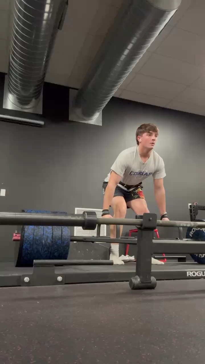 600lbs deadlift