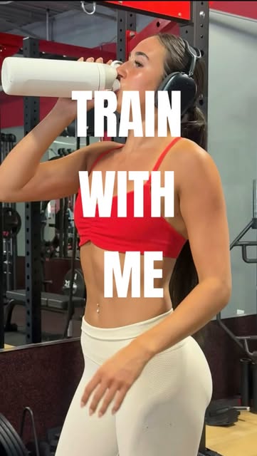 offseason training with me! @prozis use code “PERFECTFIT” for 30% off 🔗https://launchpoint.bio/gabbykeefer #ad #PROZ...