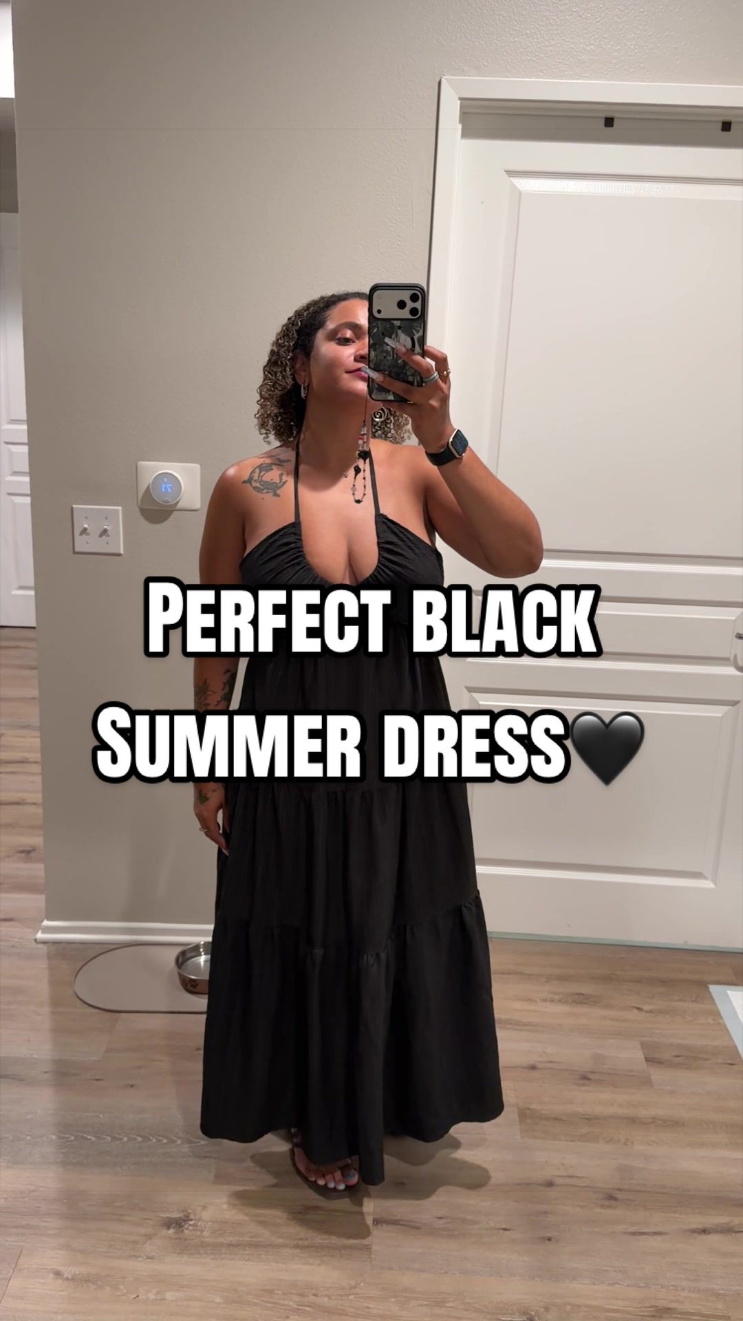 I’m obsessed with this summer dress! And it’s giving ☺️🖤 #summerdress #blackdress #flowydress #perfectblackdress