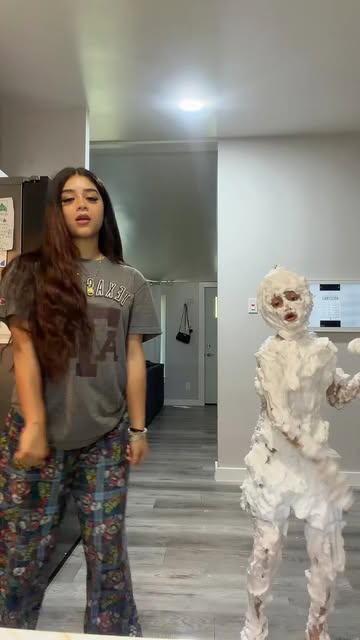 🤭 🫧 #funny #humor #explore #dance #trending