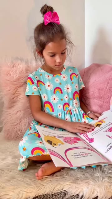 There are some clothes you automatically reach for, and this @easweet2025 dress is that piece! The soft, breathable b...