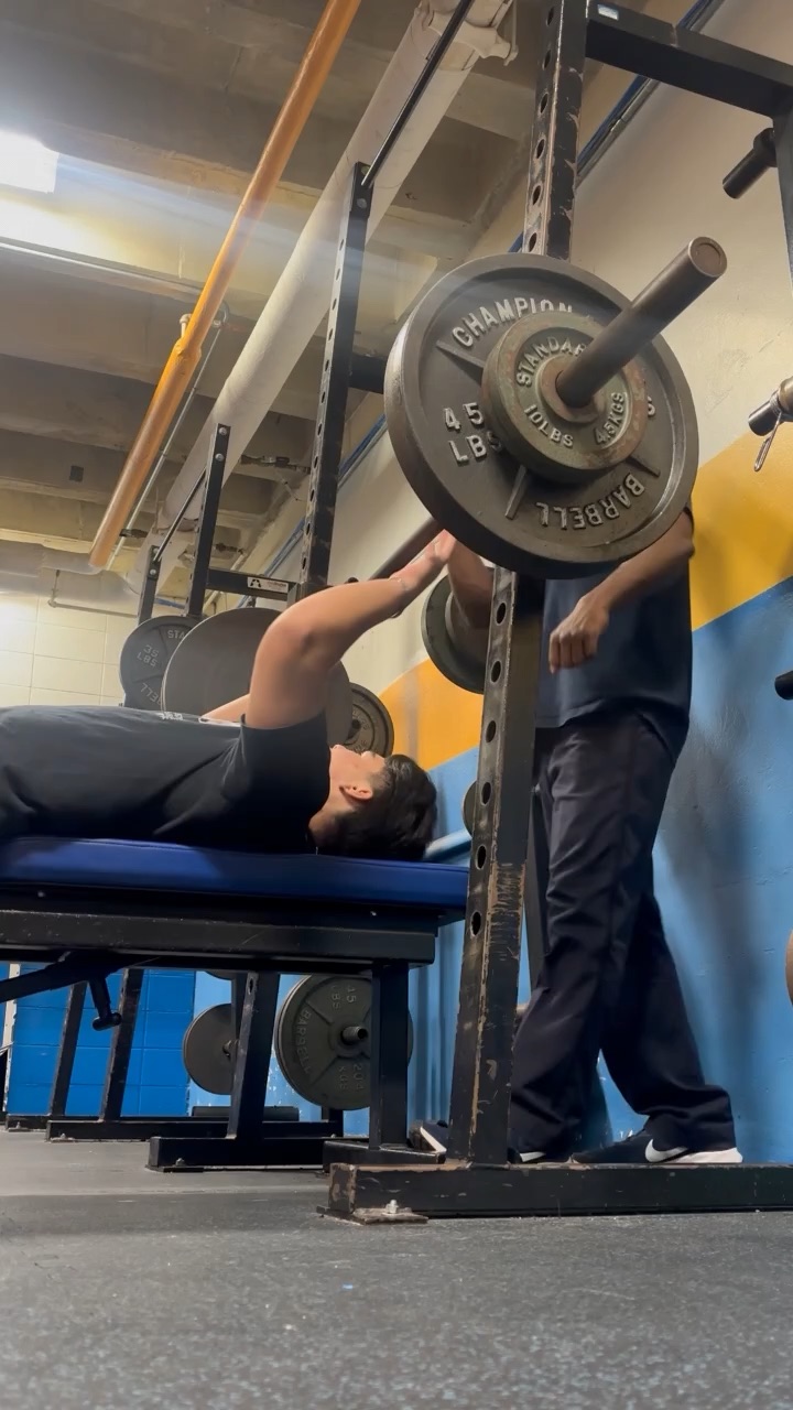 Benching 265Ibs at 165 bw (PR)