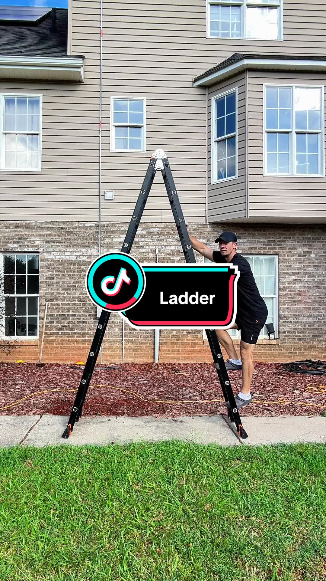 They’re almost gone! #vevor #extensionladders #aluminumladder #ladder