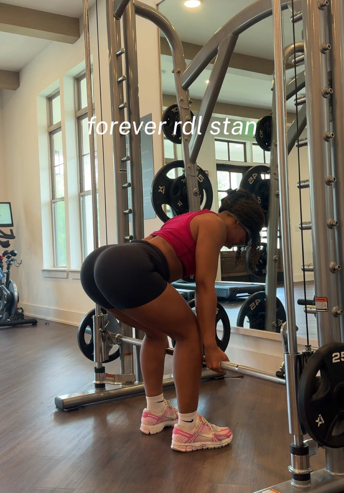 rdls stay in my programming! @Gymshark Women @Nike #smithmachinerdls #gluteworkout #glutegrowth