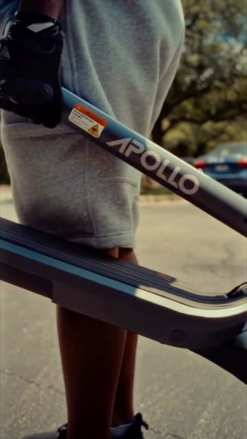 Ditch the pump, your wallet deserves better ⚡️ #rideapollo #evs #escooter #gas
