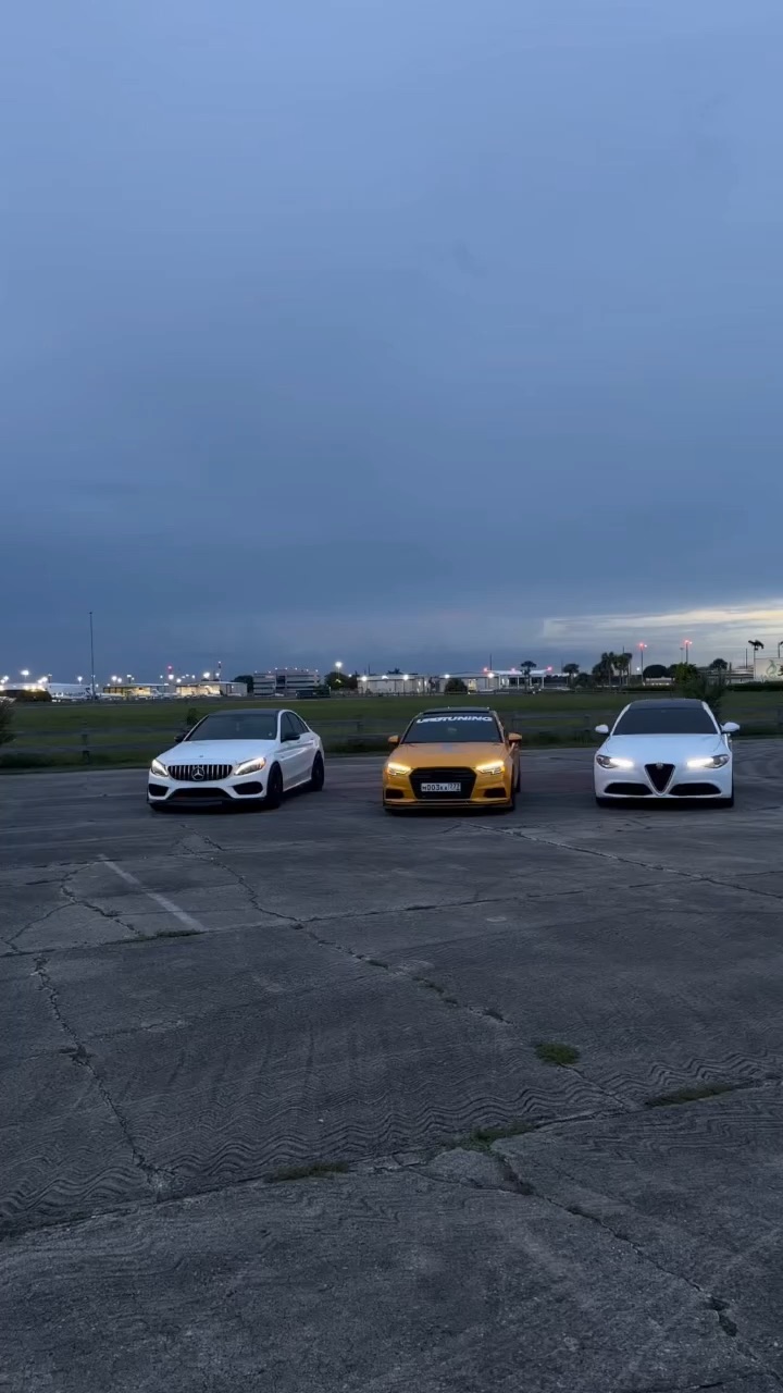 Car rollers with the guys