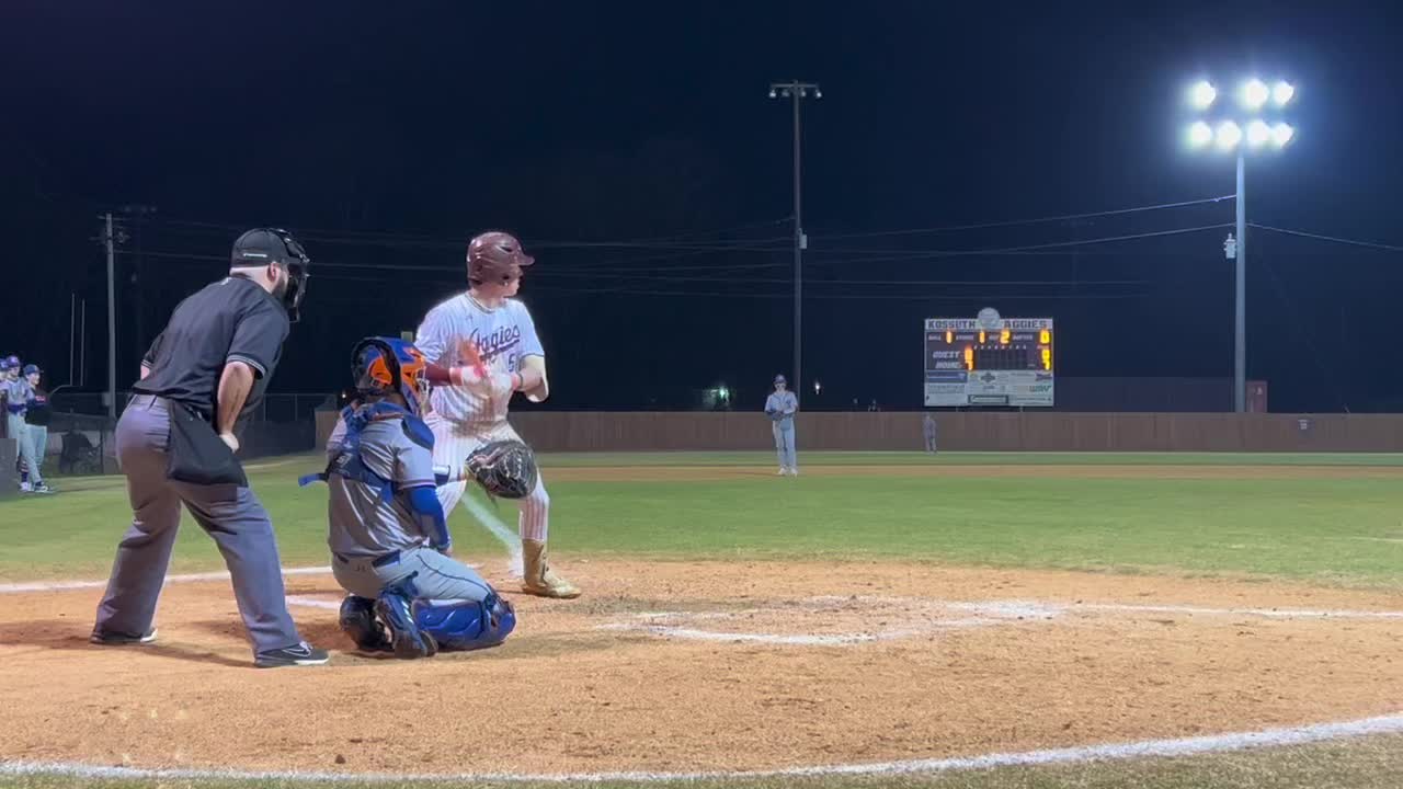 1st bomb of the season 💣 @Auburn Baseball