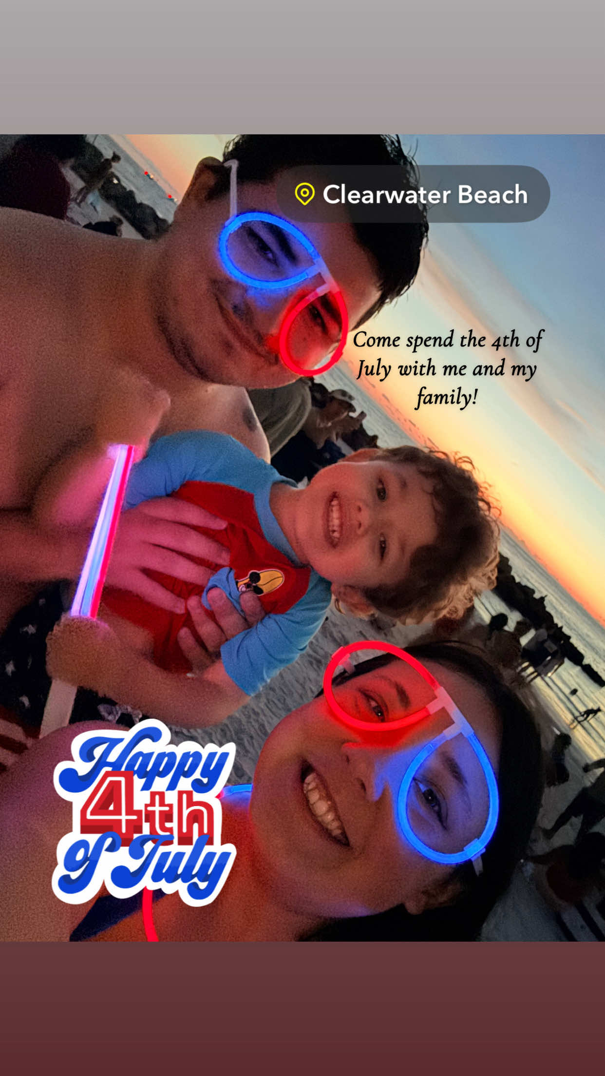 Sunshine, beach views, fireworks, and family—the perfect way to spend the Fourth. ❤️🤍💙🌊 🇺🇸 #4thofjuly #clearwate...