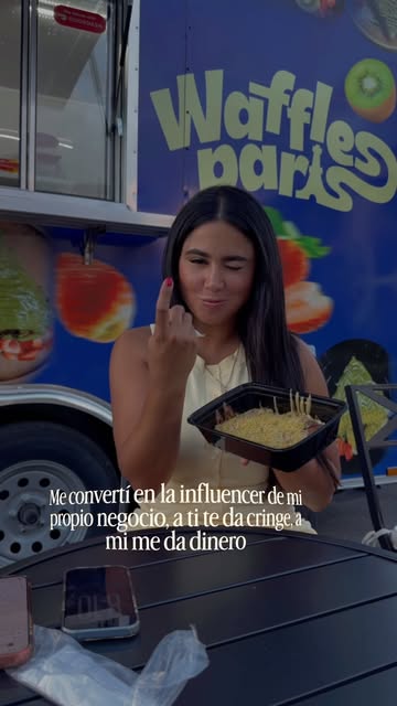 El cringe de filmarme sola: 10 segundos. El sabor de estos Mini Pancakes de Dubái: para siempre. 🥞👑 Vale la pena. V...