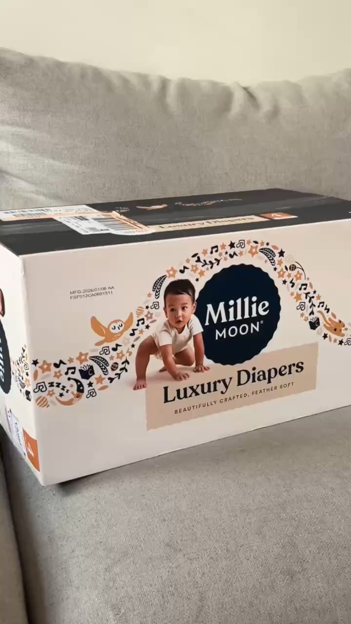 Diaper Unboxing