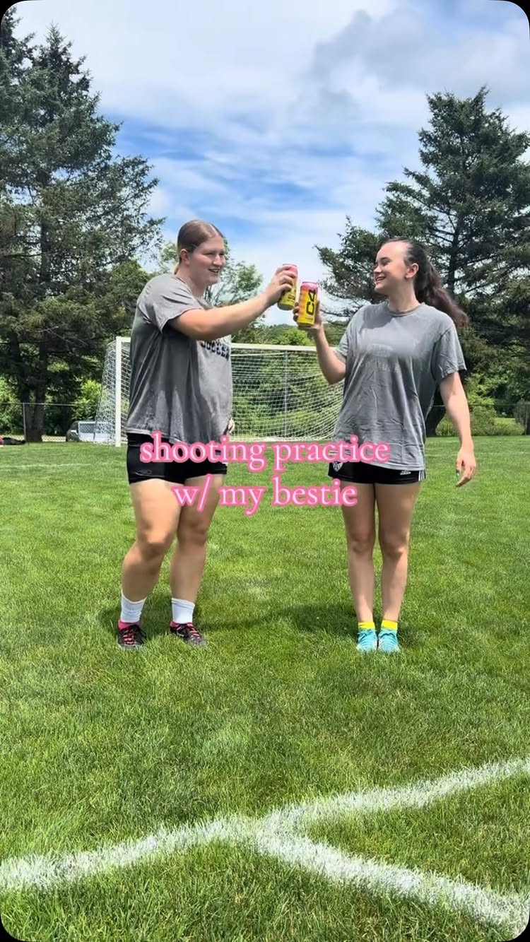 Gettin the work done with @c4energy 💕🧤⚽️ #c4partner @launchpoint #goalkeeper #soccer #studentathlete #athlete