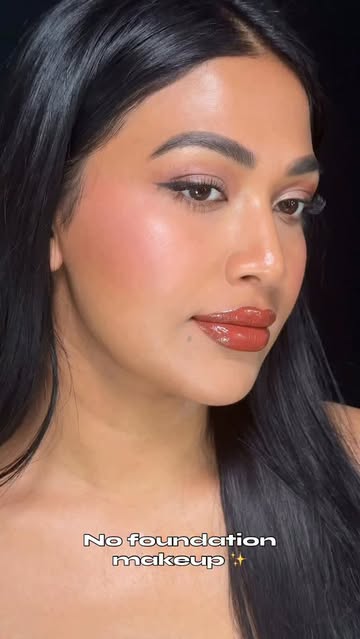 🤍 @narsissist concealer @hudabeauty baking powder @glassfxofficial face mist @narsissist eyeshadow @narsissist liqui...