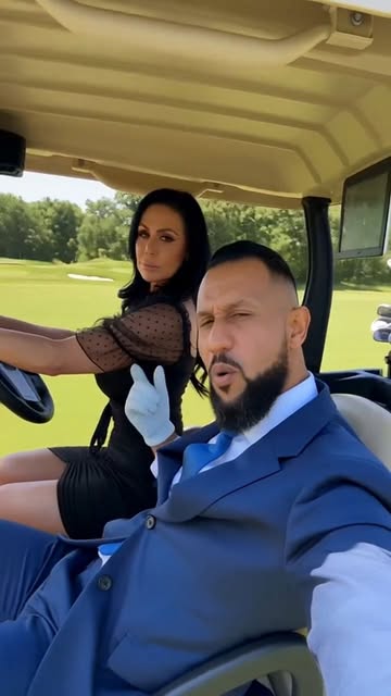 POV: chasing a hole in one with @kendralust. What could go wrong? 👀 Follow @iamwaltercollier for more #HoleInOne #Go...