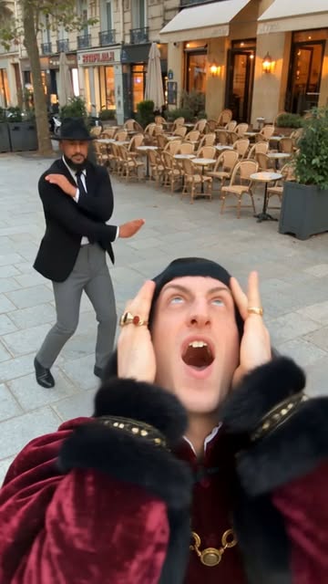 Monday morning... RISE AND SHINE ☀️ The internets most viral collab is back 👑🎩 @lord.farquaad.sol x @iamwaltercolli...