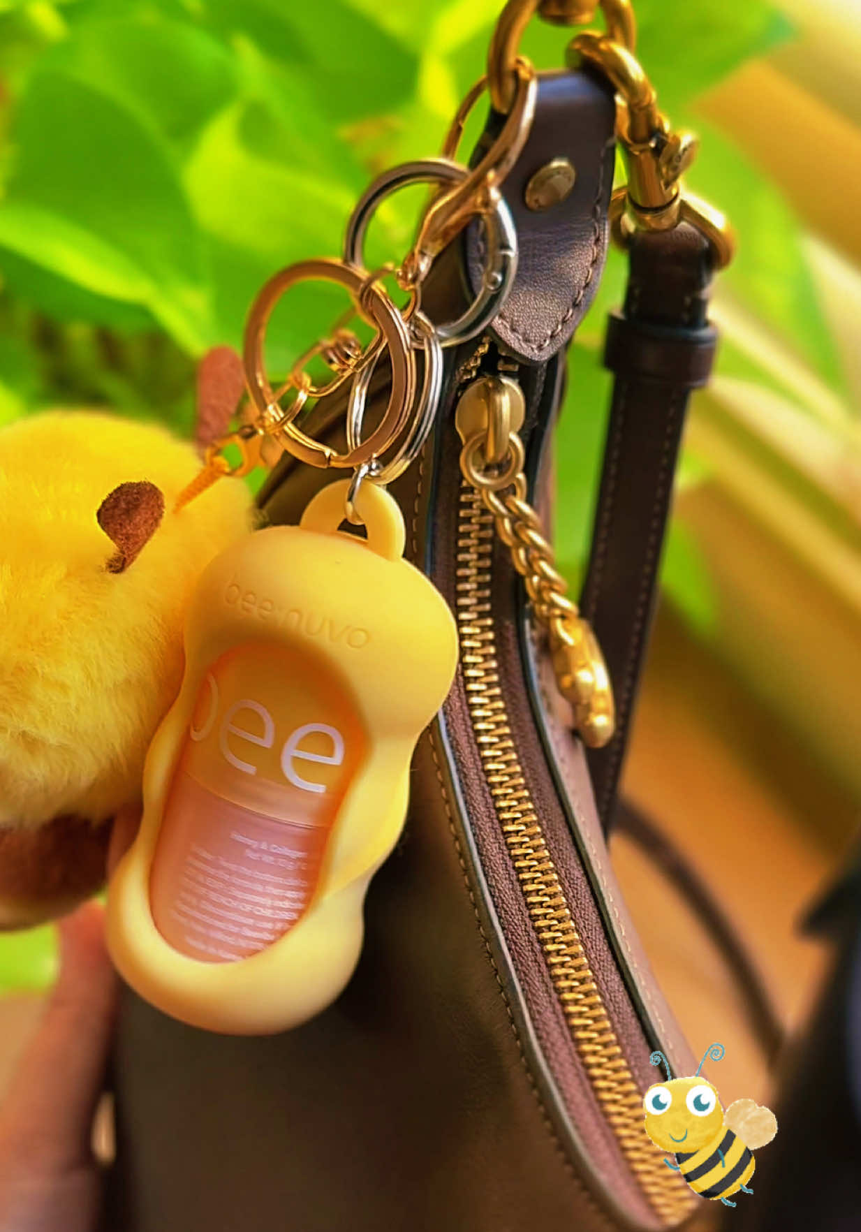 Added to my bag immediately! The cutest lip balm set by @beenuvo 🐝🧡 i linked it! #tiktokshopcreatorpicks #tiktoksho...