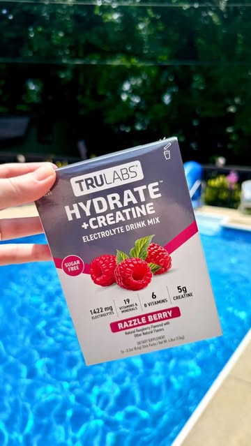 Hydration that actually fits into my busy days. 💧✨ I’ve been adding TruLabs Hydrate + Creatine to my routine for ele...