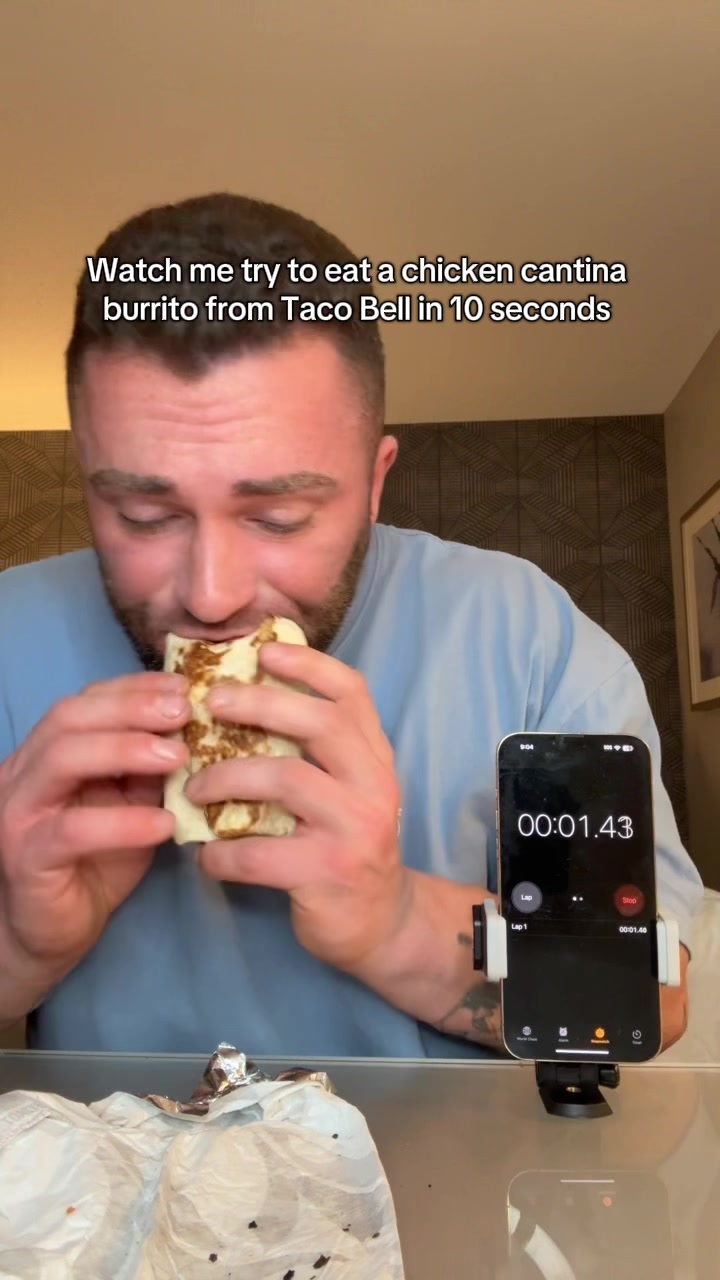 What time did you predict #tacobell #fyp #viral #Foodie #eating @tacobell