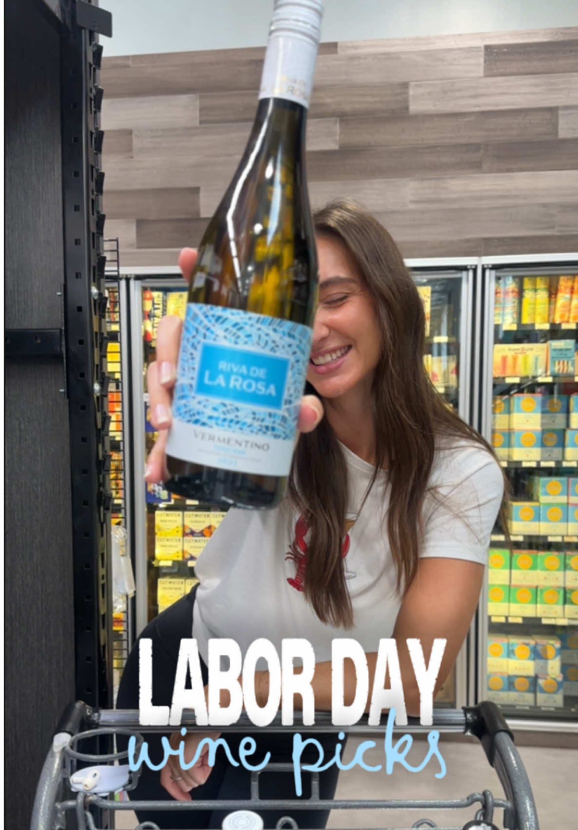 one last toast to summer🥂🌞 top wines to grab this Labor Day weekend! #labordaywine #laborday #whitewine #winerecs #ugc