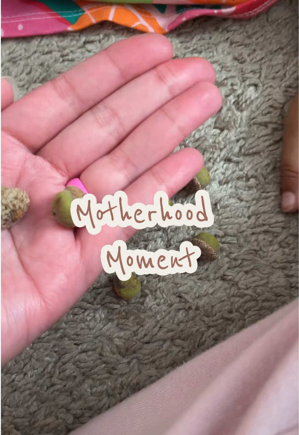 One of my favorite parts about the toddler stage? Collecting things! My daughter loves to find acorns on our walks to...