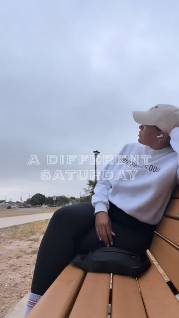 A different Saturday 🌥️ #saturday #undiaalavez #confiando #pazmental #relax