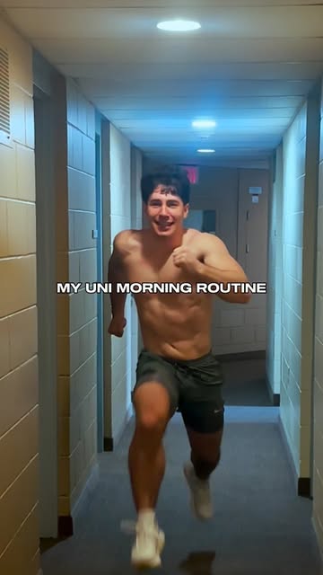 valid or no? . . . #gym #motivation #ashtonhall #university #college #morning #morningroutine #funny #trend #comedy