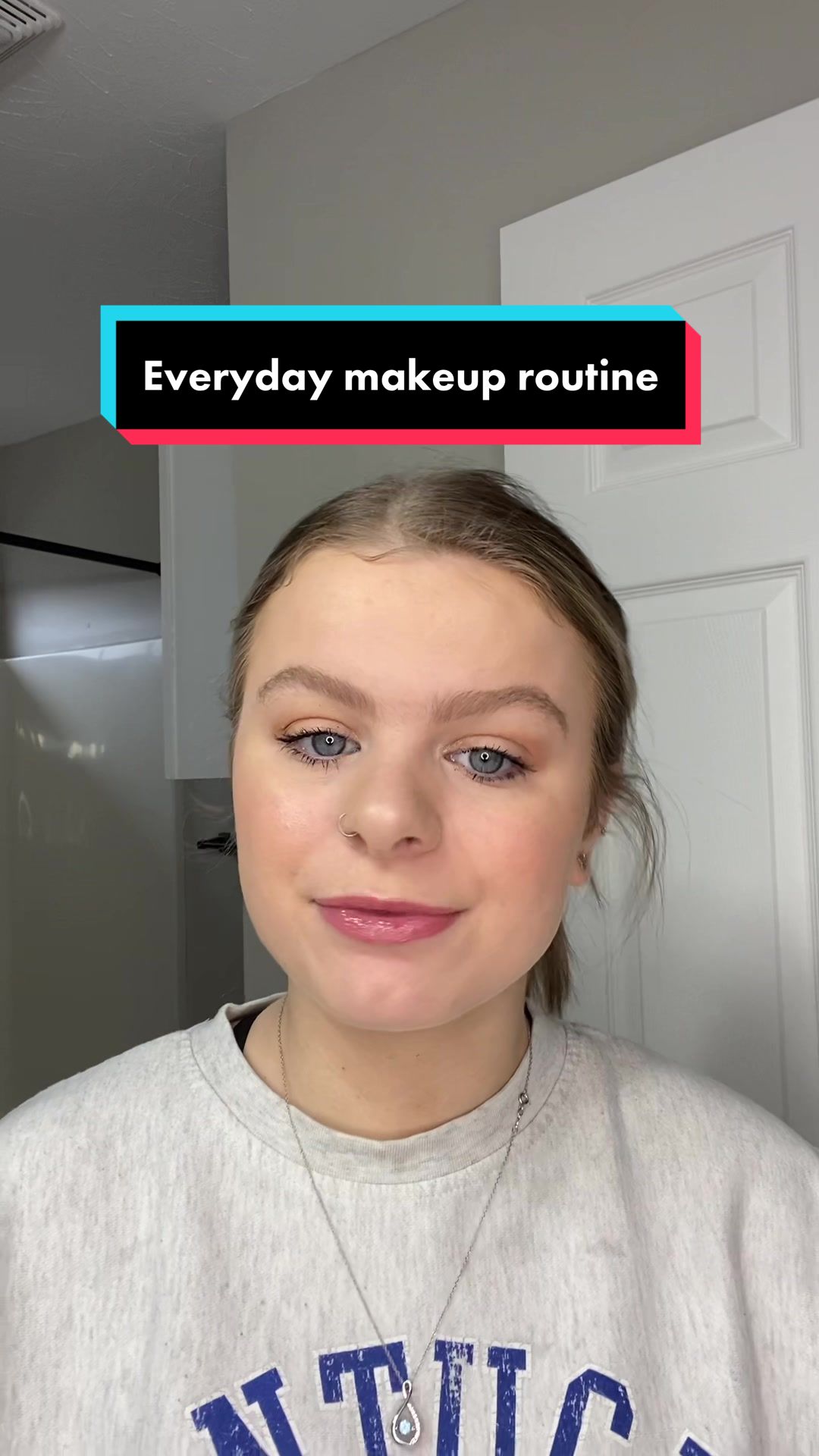 I literally suck at makeup so don’t take any tips from me I just made this for fun😂 #makeup #makeuproutine #everyday...