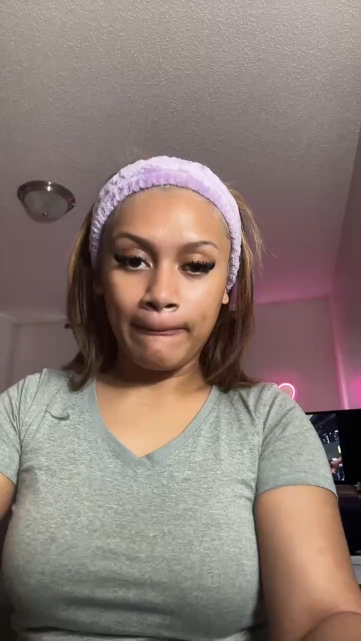 Do my makeup with me 💓🥰