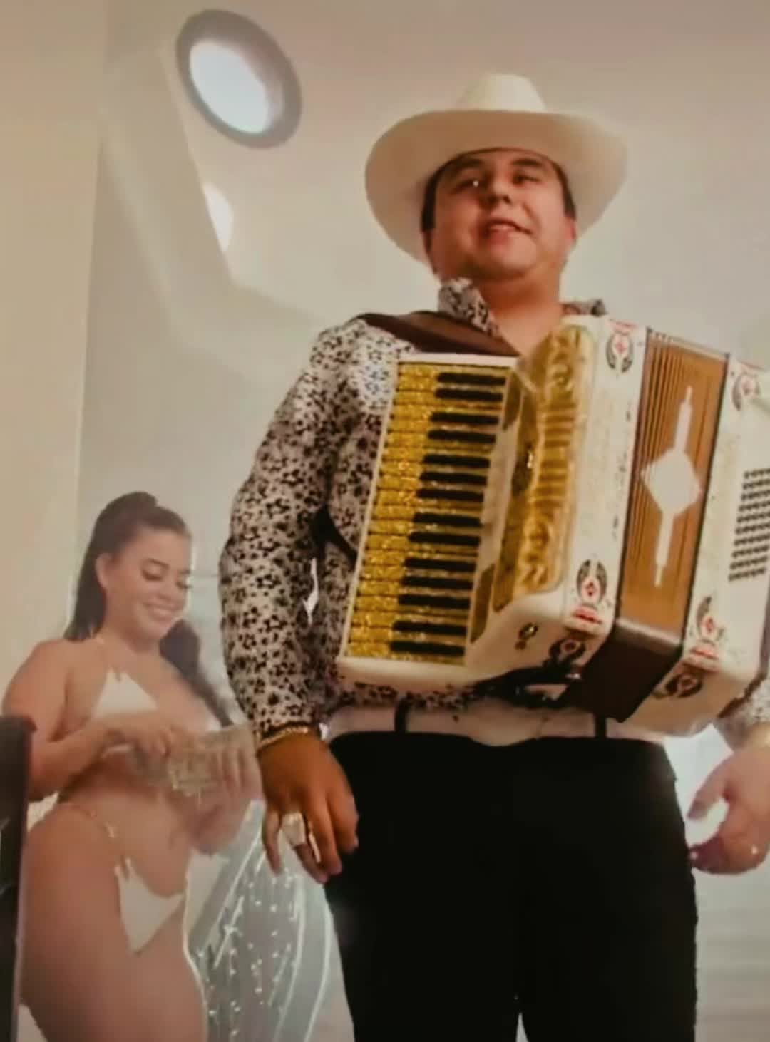 #Los caimanes de Sinaloa DERECHO Y CHUECO🔥🔥🔥🔥