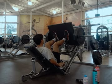 Day 6/30 - - - #gym #legday #sony #cinematic #pickleball