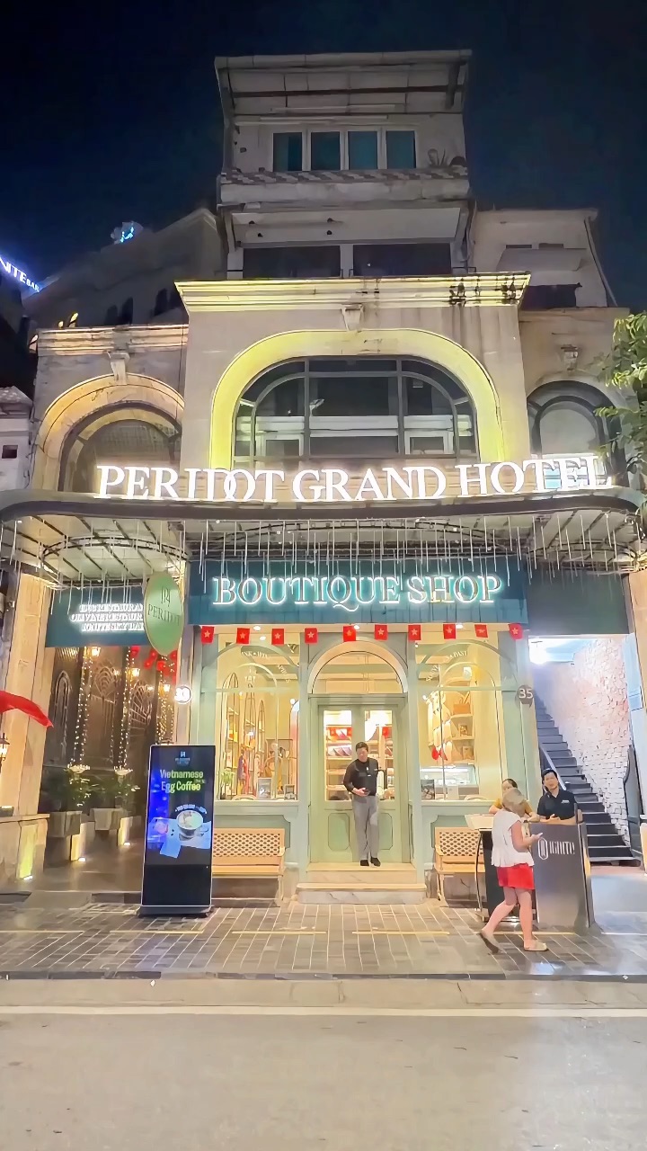 Periodt Grand Hotel