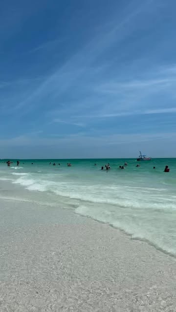 Just a really good day at Anna Maria Island with the family ☀️💙 #annamariaisland #florida #beachday #beach #staycation