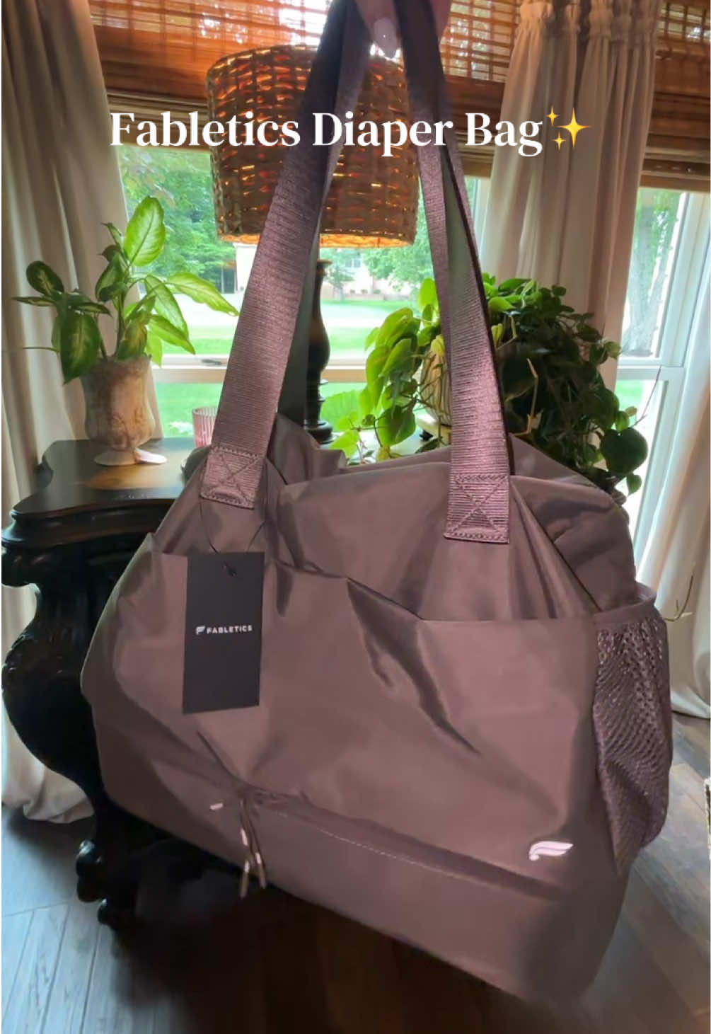 I saw this bag in fabletics and HAD to get it for my babygirls diaper bag @Fabletics #fabletics #diaperbag #babygirl...