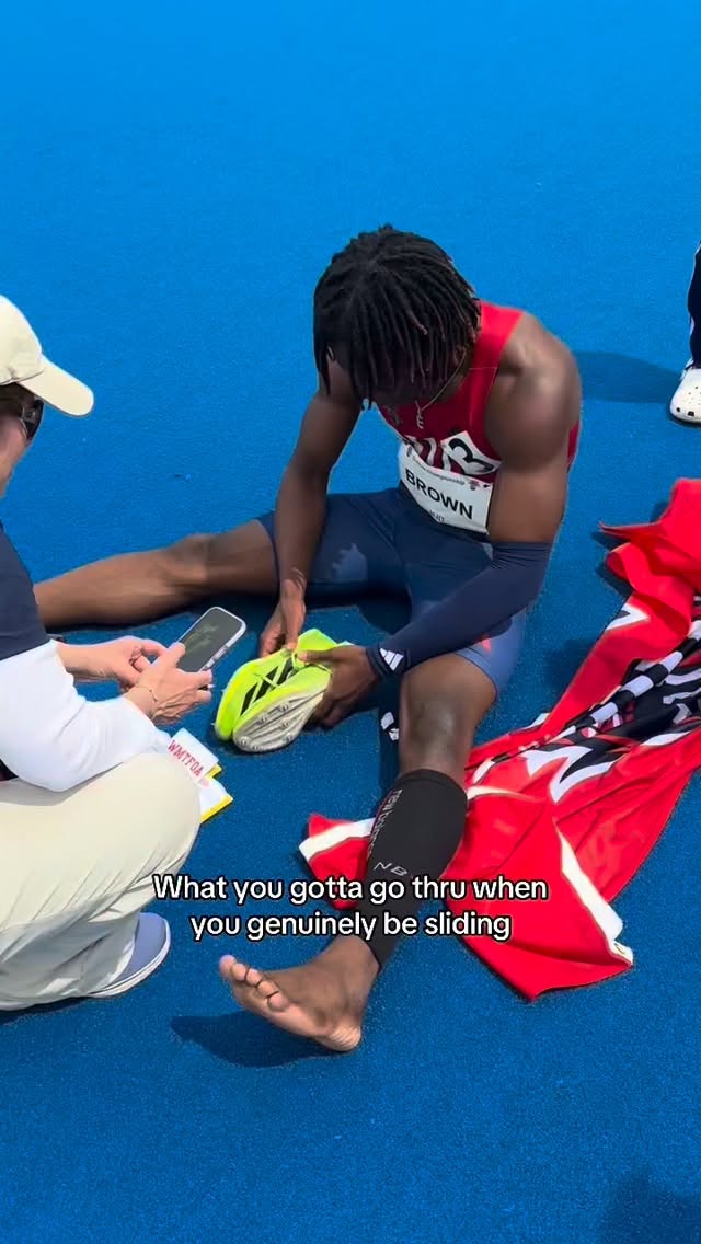 Whole spike check😭😭 •• • • #SilentBluePrints #trackandfieldtiktoks #trackandfield #eatoniel #ejbrown eatonielbrown...