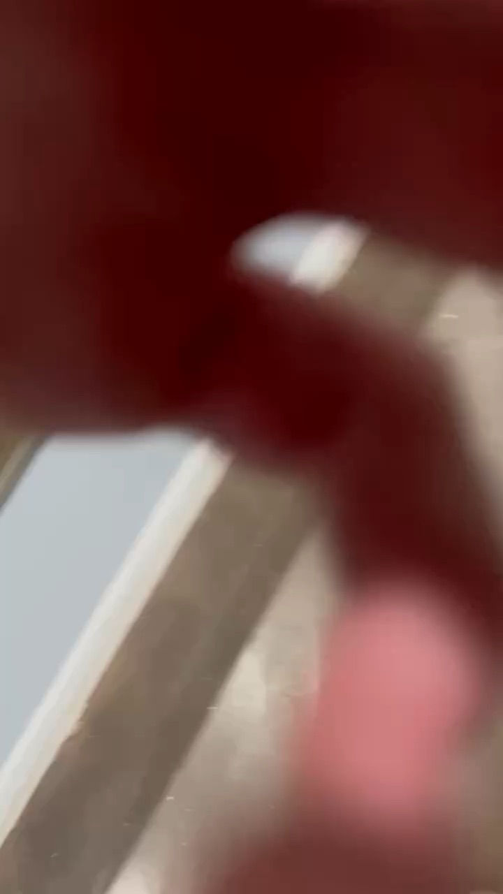Gym posing video