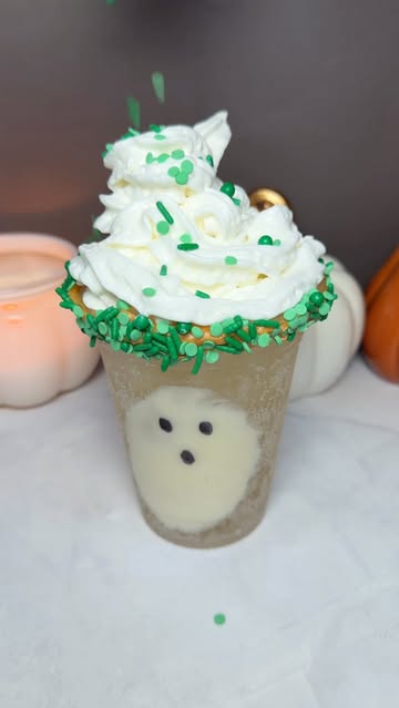 New caramel apple olipop🍏👻 #bestsoda #guttok #olipoparmy #halloweenmocktail #halloweendrinks @drinkolipop
