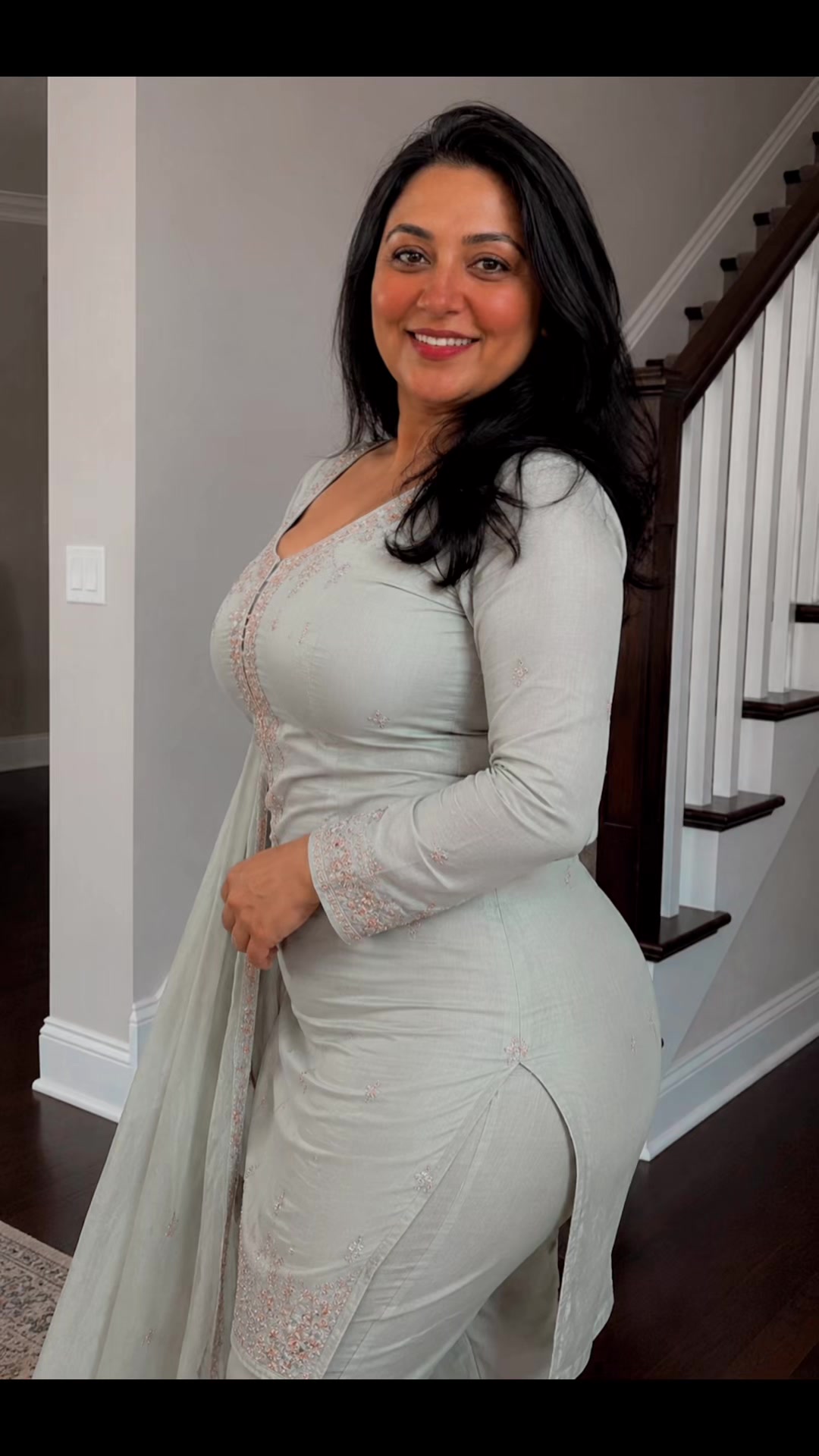 Breaking out of my skin. New me #DesiWoman #DesiVibes #shalwarkameez #punjabitiktok