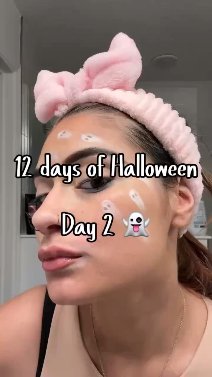 Halloween makeup