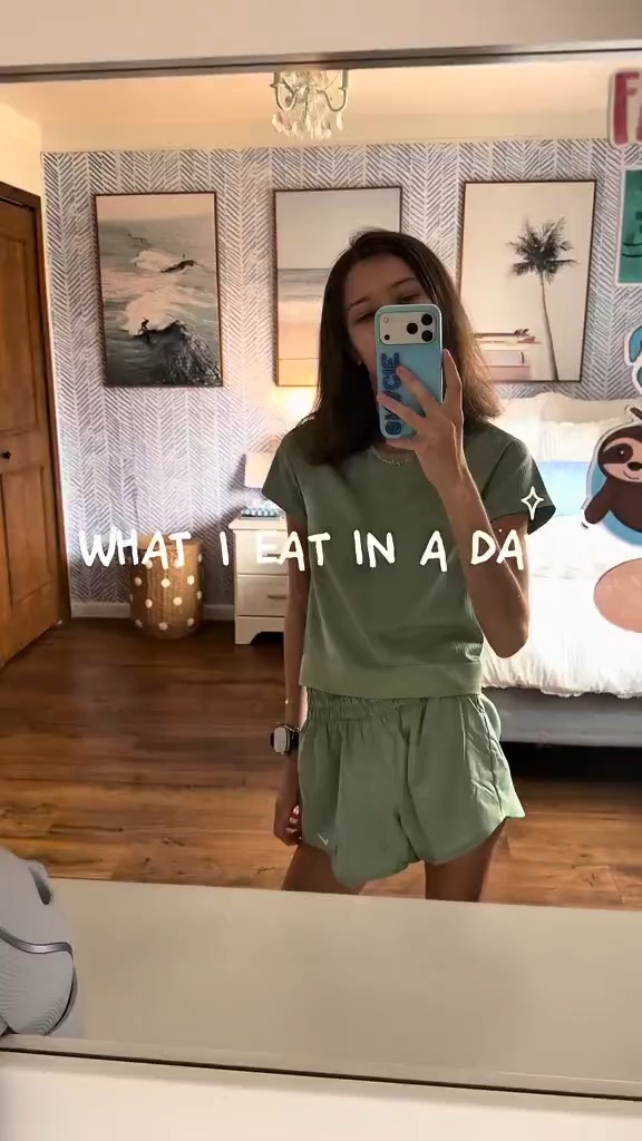 What I Eat In A Day - As Someone Who Wants To Feel Her Best