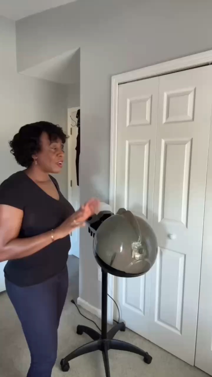 Oiyali Hair Steamer | UGC Skit