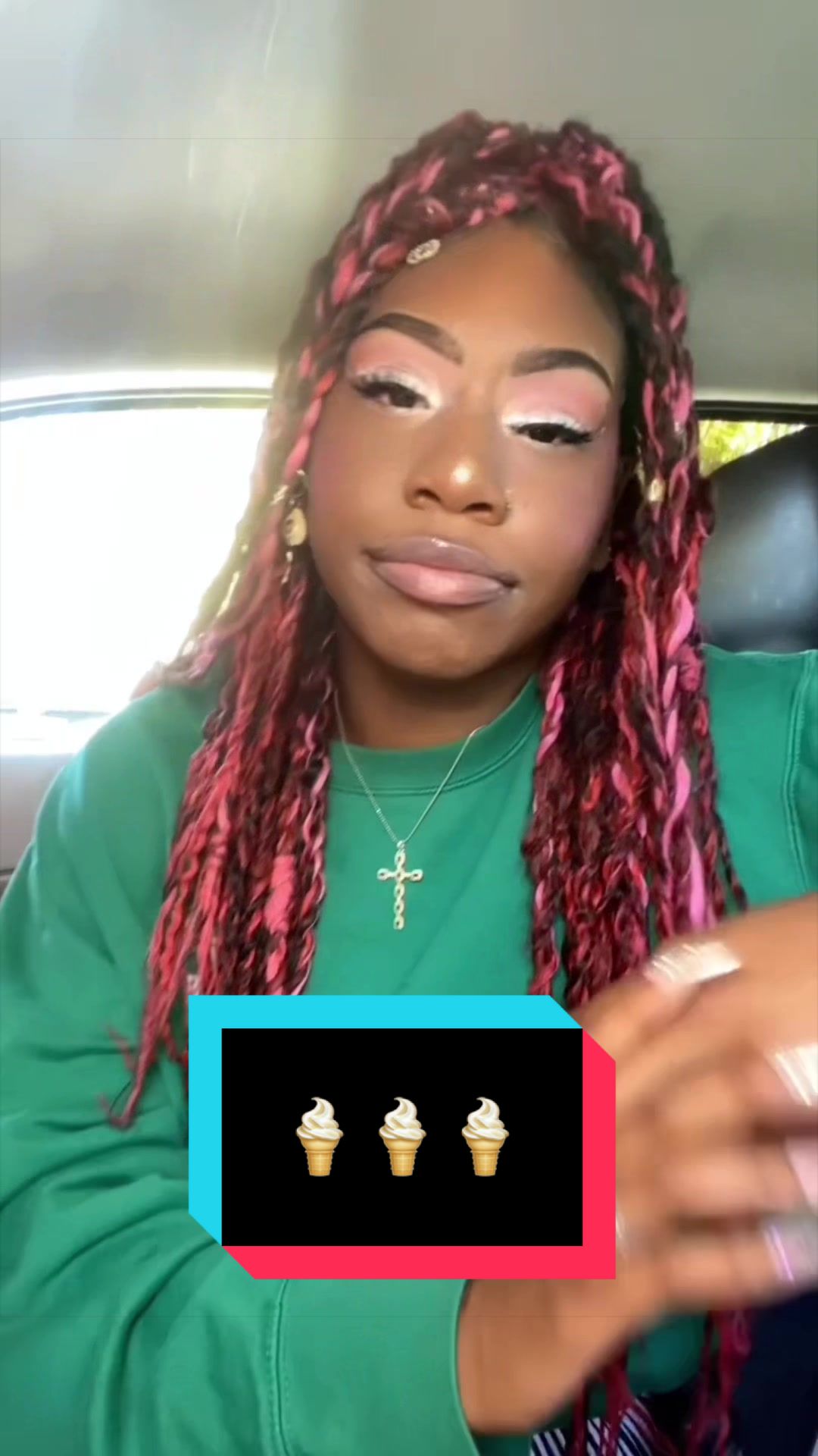 Here’s my audition tape 🙂‍↔️ @Deel @Dr. Bombay @Snoop Dogg #snoopishiring 🩷💚💙