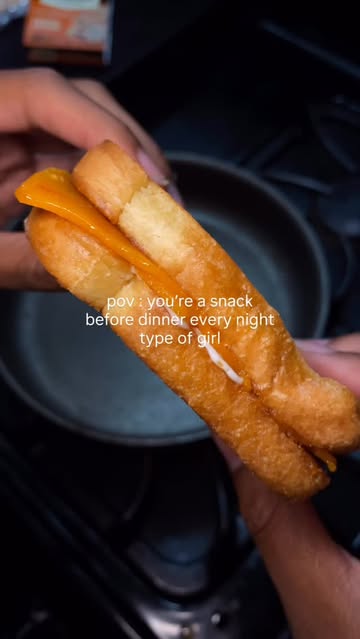 love me a quick snackieee 🧀 #fyp #viral #food