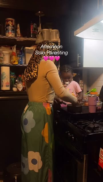 AFTERNOON SHIFT with my girlie pop 🧸🎀 #blacksahm #reels #asmr #chill